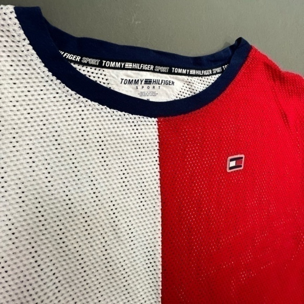 Tommy Hilfiger Sport Color Split Blocked Mesh Long Sleeve Shirt - Picture 5 of 16